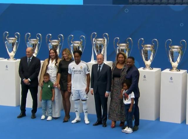 1722079867253048232.png 2.png